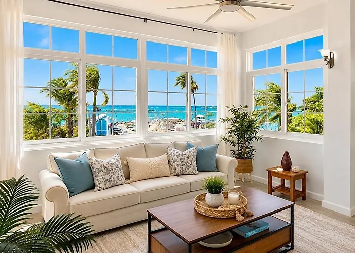 2bdrm Stunning Beachfront Bay * Ocho Ríos