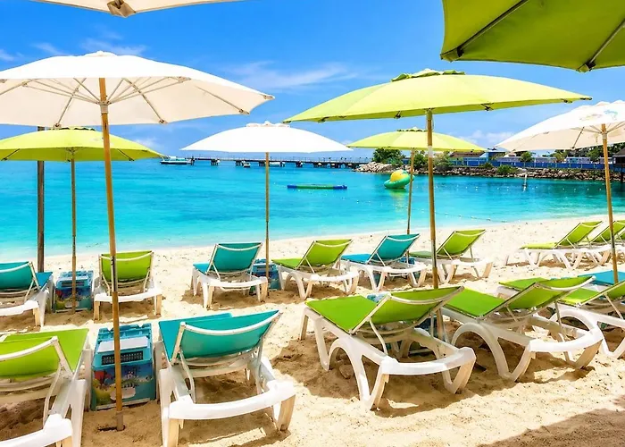 2bdrm Stunning Beachfront Bay Ocho Ríos